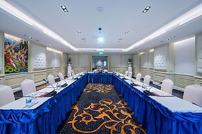 Empress Premier Hotel