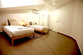 Truemar Hotels & Suites