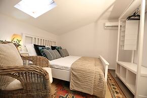 Truemar Hotels & Suites