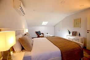 Truemar Hotels & Suites