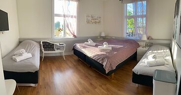 Järnvägshotellet B & B