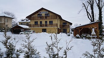 SEUL WILLA  Guest house n Restaurant