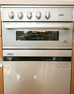 SJ Tailored Serviced APT 3min Walk From Seoul STN