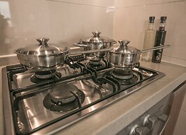 SJ Tailored Serviced APT 3min Walk From Seoul STN