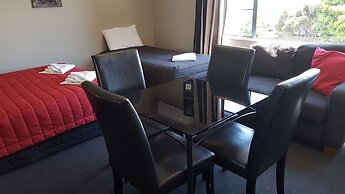 Palm Court Motel