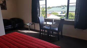Palm Court Motel