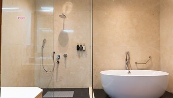 Grand Sunshine Resort & Convention