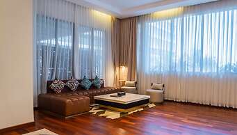 Grand Sunshine Resort & Convention