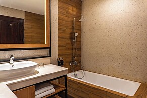 Grand Sunshine Resort & Convention