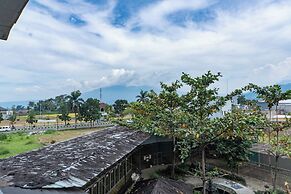 Grand Sunshine Resort & Convention