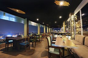 Grand Sunshine Resort & Convention