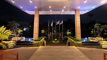 Grand Sunshine Resort & Convention