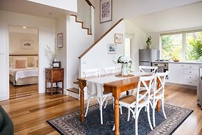 The Drawing Rooms of Berry