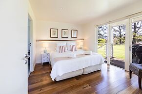 The Drawing Rooms of Berry