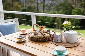 The Drawing Rooms of Berry