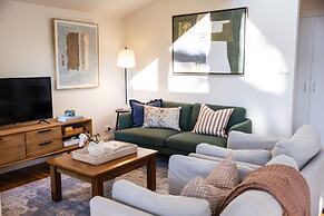 The Drawing Rooms of Berry