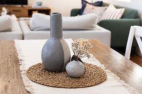 The Drawing Rooms of Berry