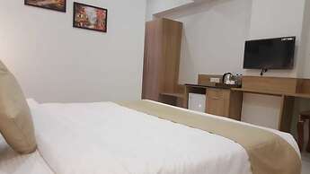 Magnus Square Business Hotel