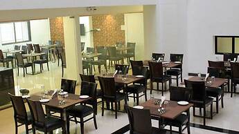 Magnus Square Business Hotel