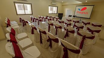 Magnus Square Business Hotel