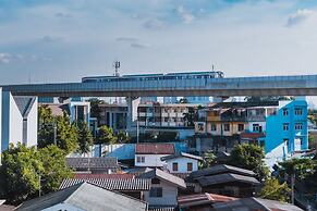 Malizon Hotel & Residences