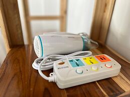 Malizon Hotel & Residences