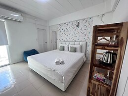 Malizon Hotel & Residences