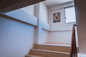 Malizon Hotel & Residences