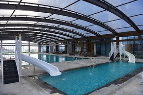 Bayhomes Metropolis Serviced Apartment