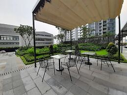 Bayhomes Metropolis Serviced Apartment