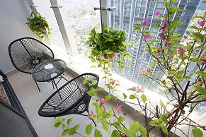 Bayhomes Metropolis Serviced Apartment