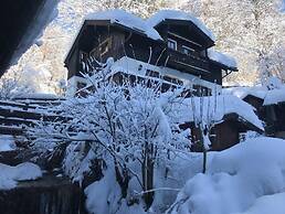 Wildromantisches Appartement am Bachlauf