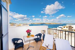 Seashells Penthouse Seaview Terrace by Getaways Malta