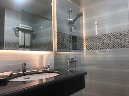 Ritz Grand Hotel Mandalay