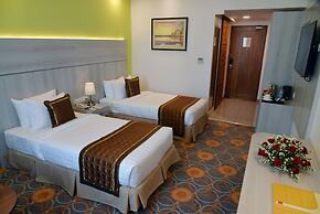 Ritz Grand Hotel Mandalay