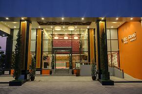 Ritz Grand Hotel Mandalay