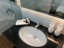 Ritz Grand Hotel Mandalay