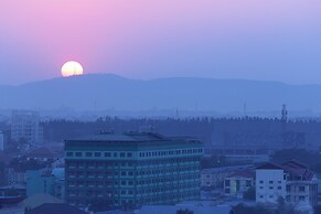 Ritz Grand Hotel Mandalay