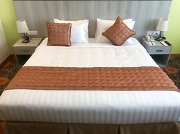 Ritz Grand Hotel Mandalay