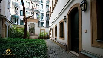 My City Apartments - Prime Location