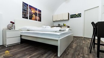 My City Apartments - Prime Location