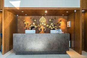 Aristo Surin by Lofty