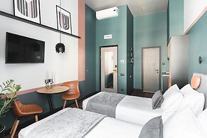 Kaleidoscope on Rubinshteina 13