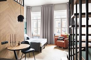 Kaleidoscope on Rubinshteina 13