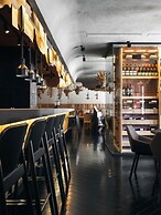 Kaleidoscope on Rubinshteina 13