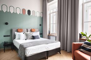 Kaleidoscope on Rubinshteina 13