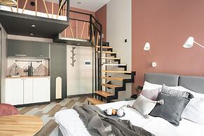 Kaleidoscope on Rubinshteina 13