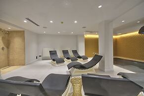 HOLM Boutique &Spa - IK Collection