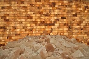 HOLM Boutique &Spa - IK Collection