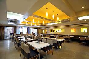 Hotel Geetha Regency